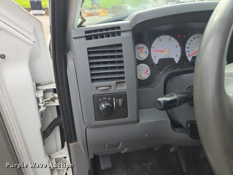 image for item EF1679 2008 Dodge Ram 4500  Crew Cab utility / service truck