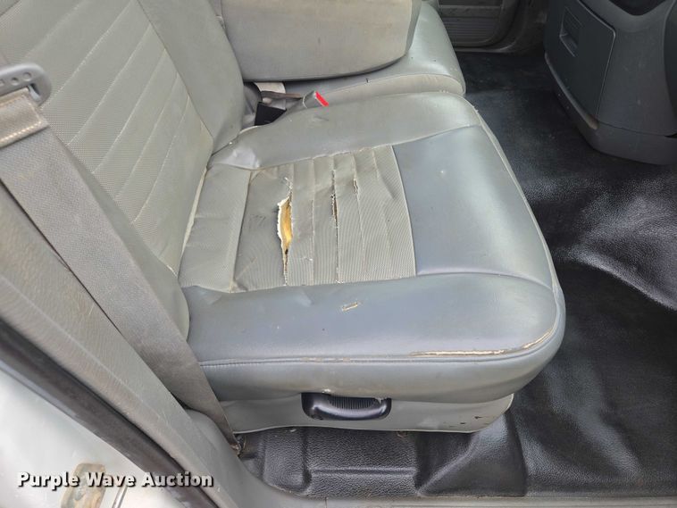 image for item EF1679 2008 Dodge Ram 4500  Crew Cab utility / service truck