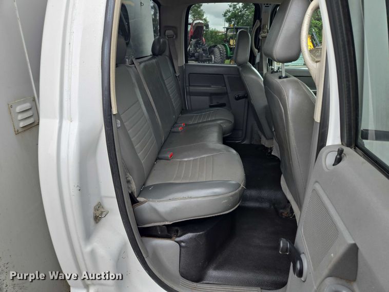 image for item EF1679 2008 Dodge Ram 4500  Crew Cab utility / service truck