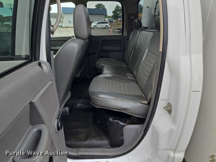 image for item EF1679 2008 Dodge Ram 4500  Crew Cab utility / service truck