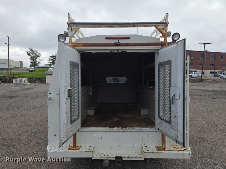 image for item EF1679 2008 Dodge Ram 4500  Crew Cab utility / service truck