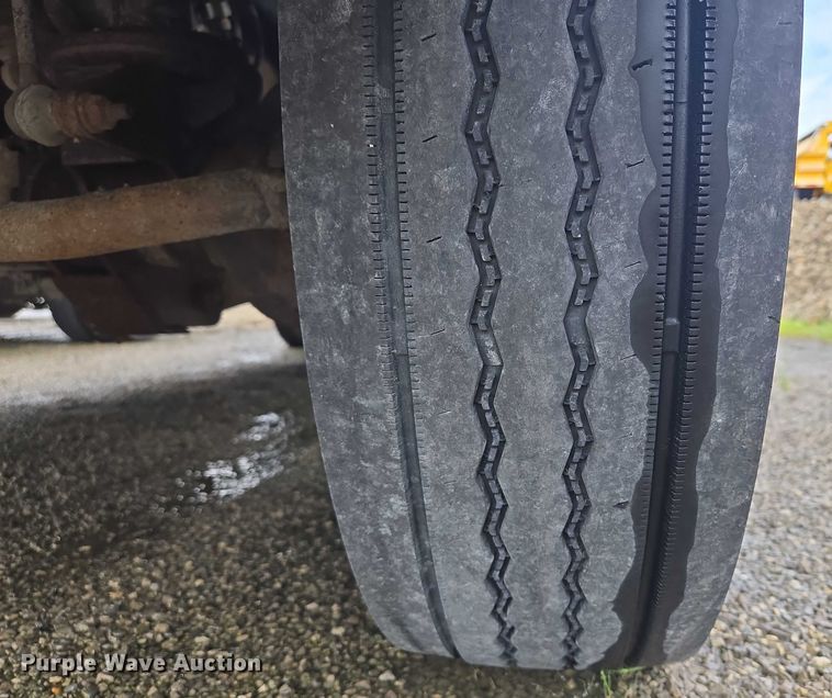 image for item EF1679 2008 Dodge Ram 4500  Crew Cab utility / service truck