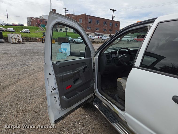 image for item EF1680 2010 Dodge Ram 5500 Crew Cab dump flatbed truck