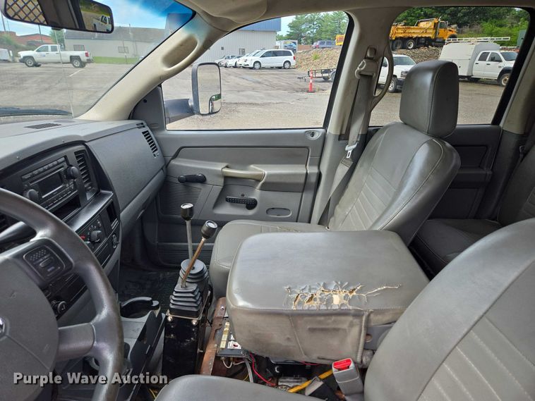 image for item EF1680 2010 Dodge Ram 5500 Crew Cab dump flatbed truck