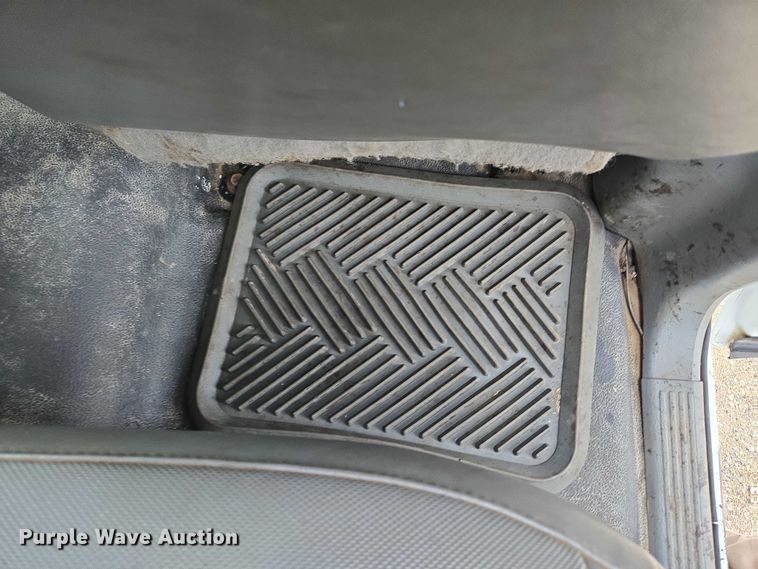 image for item EF1680 2010 Dodge Ram 5500 Crew Cab dump flatbed truck