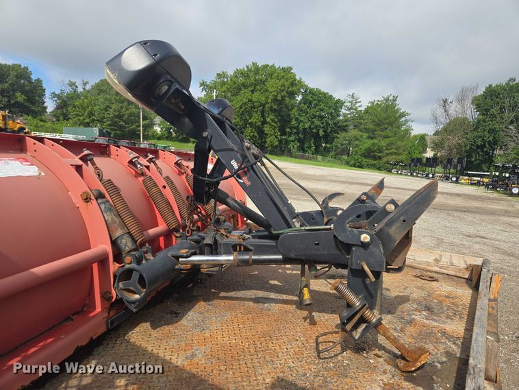 image for item EF1681 2010 Dodge Ram 5500 Crew Cab dump flatbed truck