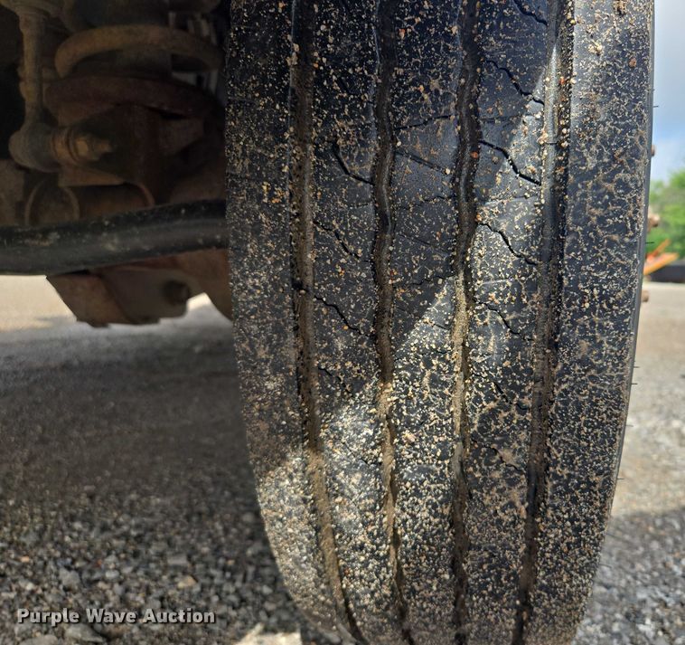 image for item EF1681 2010 Dodge Ram 5500 Crew Cab dump flatbed truck