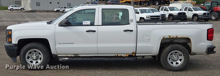 image for item EF1684 2014 Chevrolet Silverado 1500 Crew Cab pickup truck