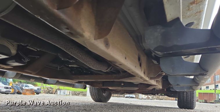 image for item EF1684 2014 Chevrolet Silverado 1500 Crew Cab pickup truck