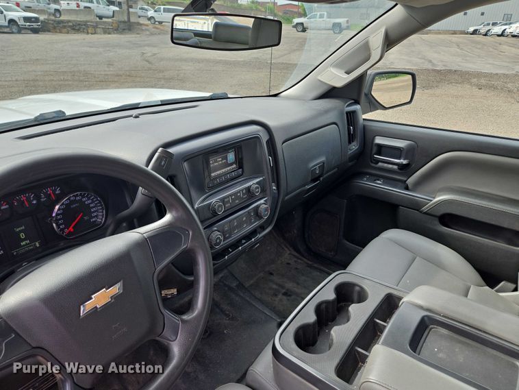 image for item EF1684 2014 Chevrolet Silverado 1500 Crew Cab pickup truck