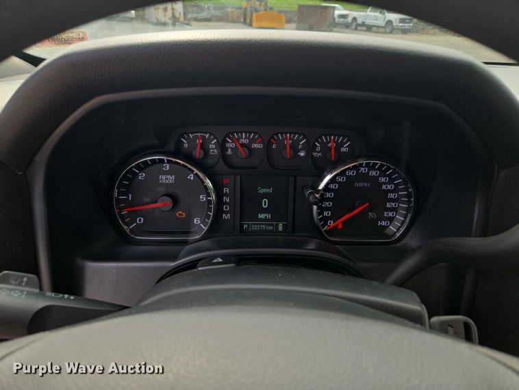 image for item EF1684 2014 Chevrolet Silverado 1500 Crew Cab pickup truck