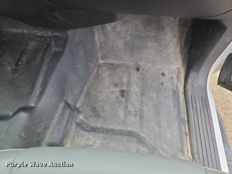 image for item EF1684 2014 Chevrolet Silverado 1500 Crew Cab pickup truck