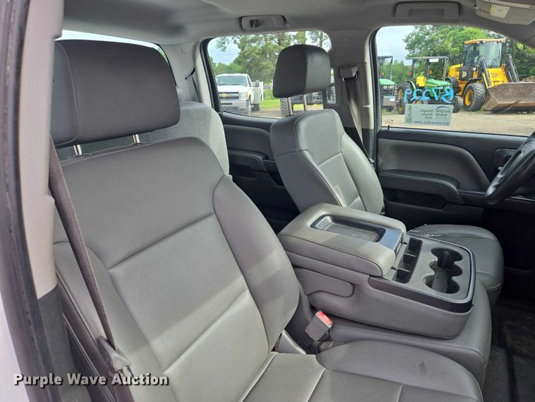 image for item EF1684 2014 Chevrolet Silverado 1500 Crew Cab pickup truck