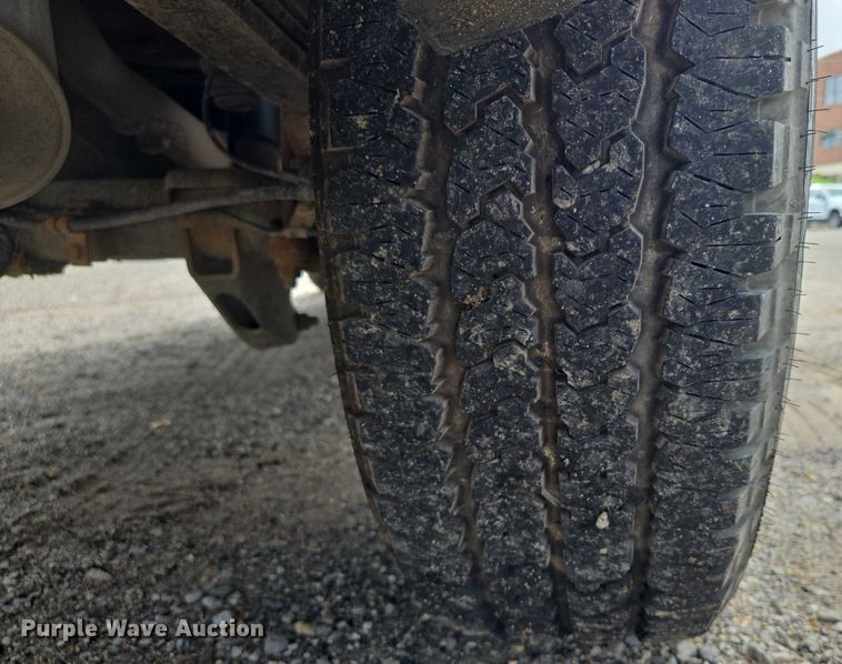 image for item EF1684 2014 Chevrolet Silverado 1500 Crew Cab pickup truck