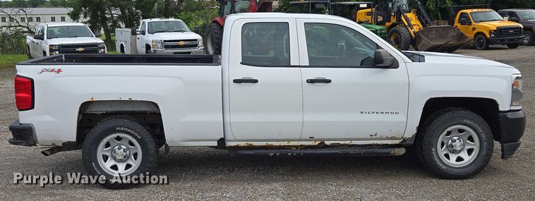 image for item EF1685 2016 Chevrolet Silverado 1500 Double Cab pickup truck