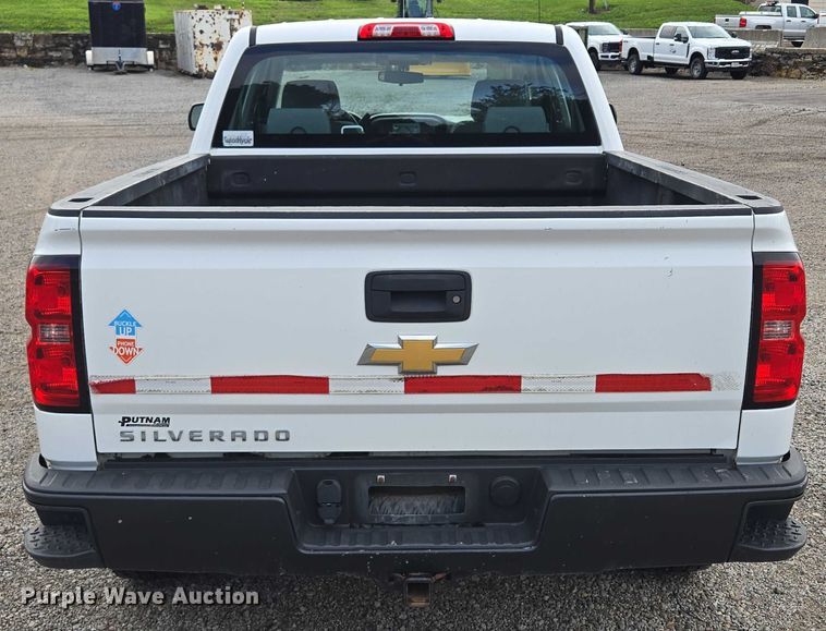 image for item EF1685 2016 Chevrolet Silverado 1500 Double Cab pickup truck