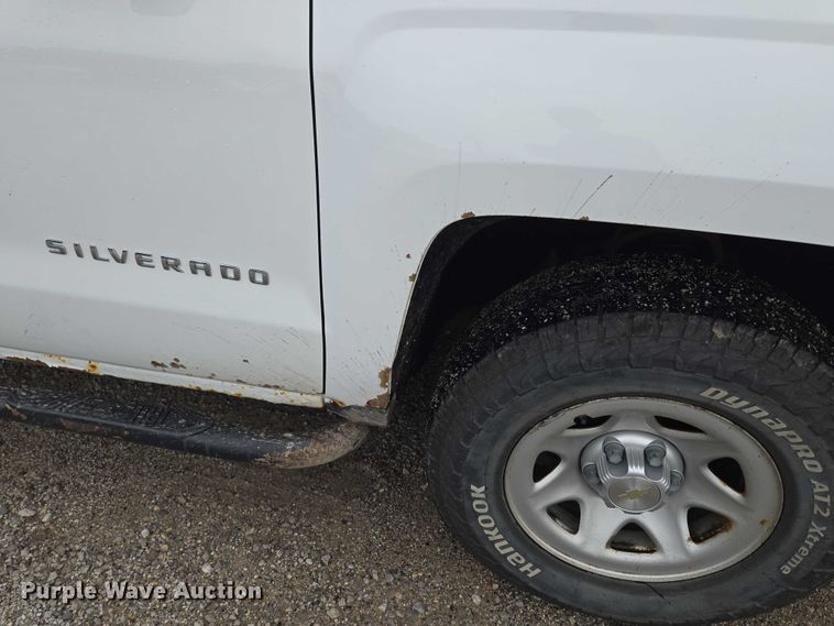 image for item EF1685 2016 Chevrolet Silverado 1500 Double Cab pickup truck