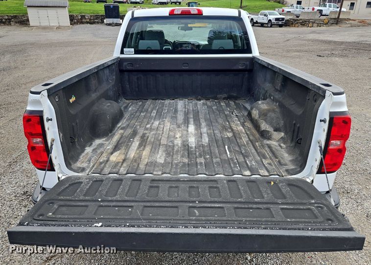 image for item EF1685 2016 Chevrolet Silverado 1500 Double Cab pickup truck