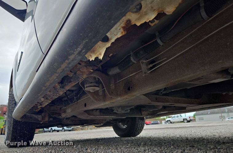 image for item EF1685 2016 Chevrolet Silverado 1500 Double Cab pickup truck