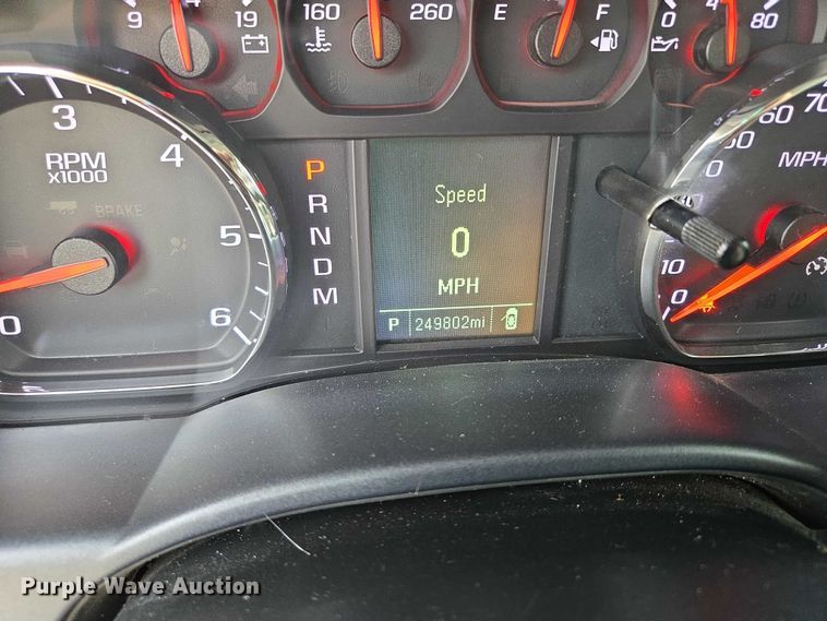 image for item EF1685 2016 Chevrolet Silverado 1500 Double Cab pickup truck