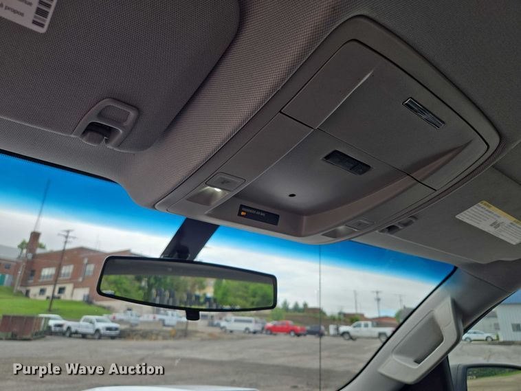 image for item EF1685 2016 Chevrolet Silverado 1500 Double Cab pickup truck