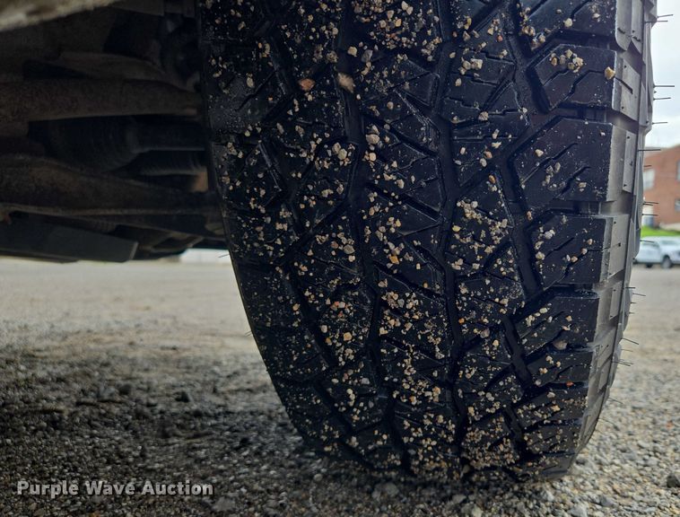 image for item EF1685 2016 Chevrolet Silverado 1500 Double Cab pickup truck