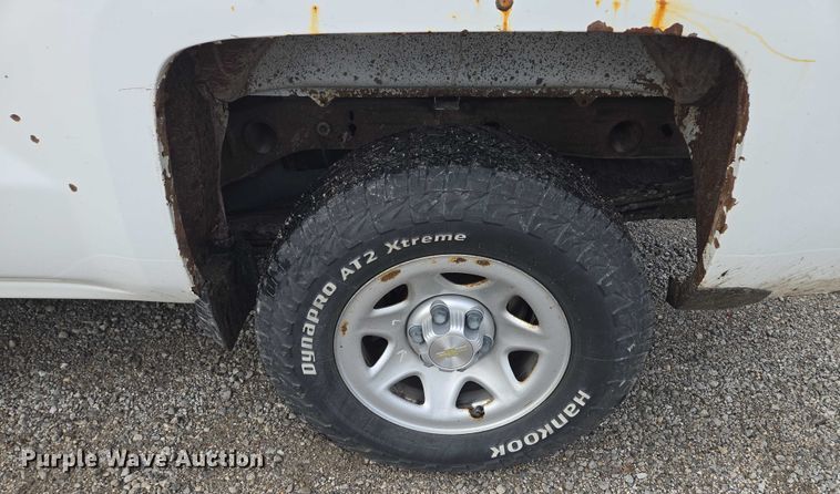 image for item EF1685 2016 Chevrolet Silverado 1500 Double Cab pickup truck