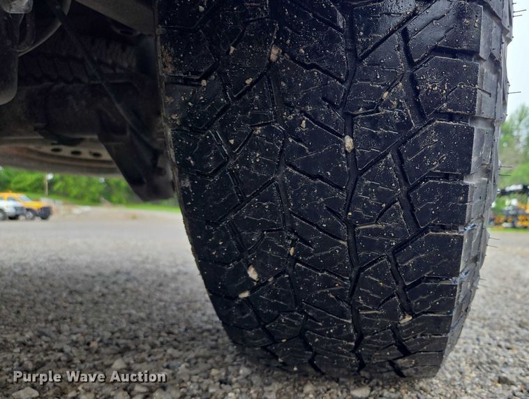 image for item EF1685 2016 Chevrolet Silverado 1500 Double Cab pickup truck