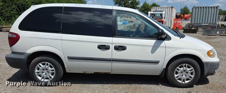 image for item EF3547 2005 Dodge Caravan van