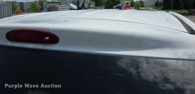 image for item EF3547 2005 Dodge Caravan van