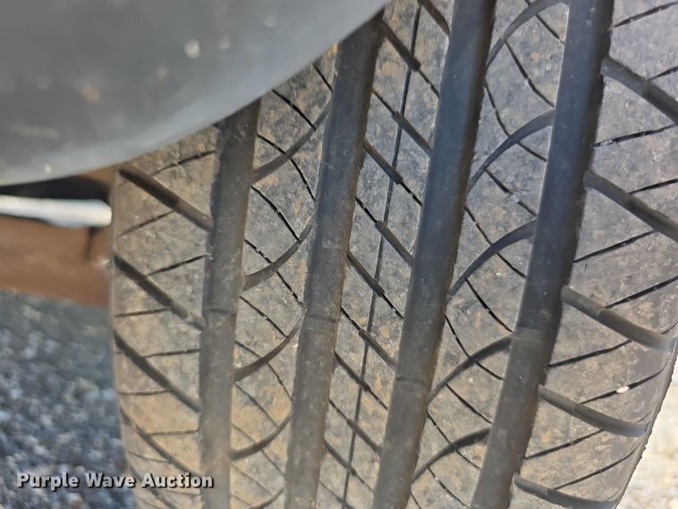 image for item EF3547 2005 Dodge Caravan van