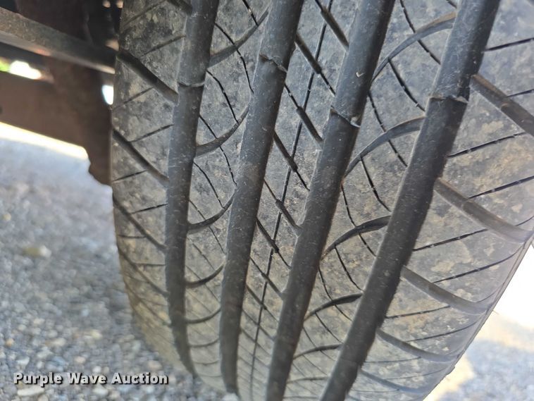 image for item EF3547 2005 Dodge Caravan van