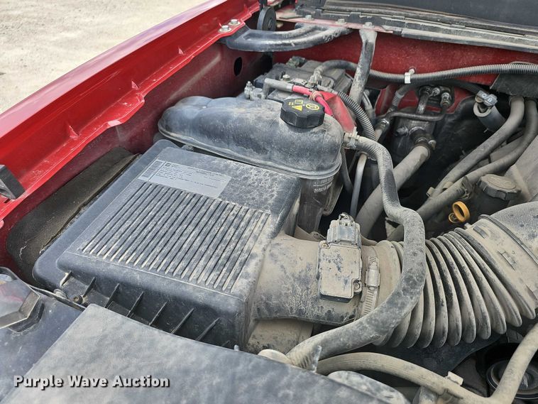 image for item EF3573 2011 Chevrolet Silverado 1500 Crew Cab pickup truck