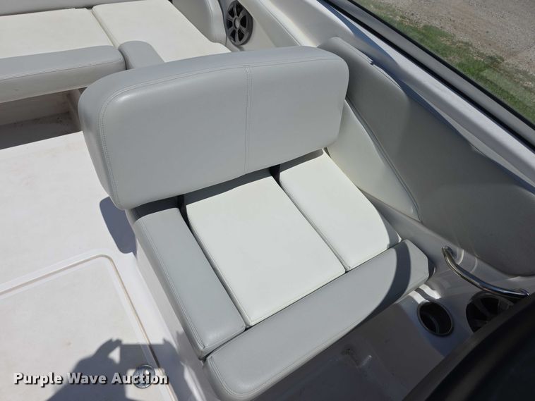 image for item EF3582 2020 Regal 1900 FasTrac boat