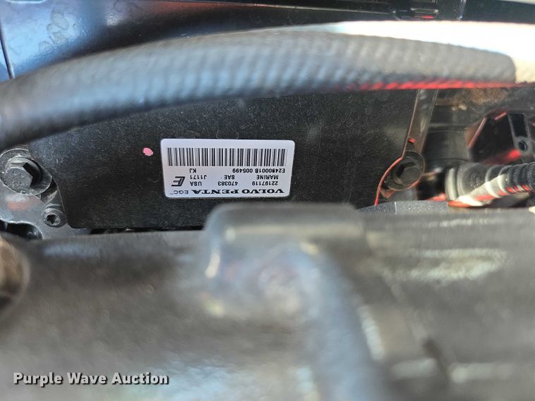 image for item EF3582 2020 Regal 1900 FasTrac boat