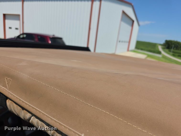 image for item EF3583 1994 Jeep Wrangler SUV