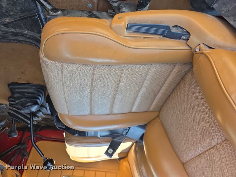 image for item EF3583 1994 Jeep Wrangler SUV