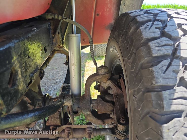 image for item EF3583 1994 Jeep Wrangler SUV