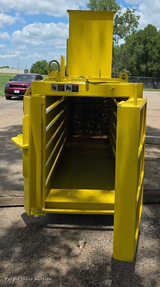 image for item EF3650 2005 Allegheny 343C baler