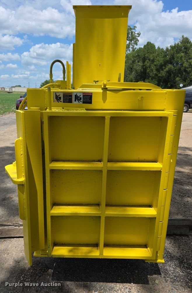 image for item EF3650 2005 Allegheny 343C baler