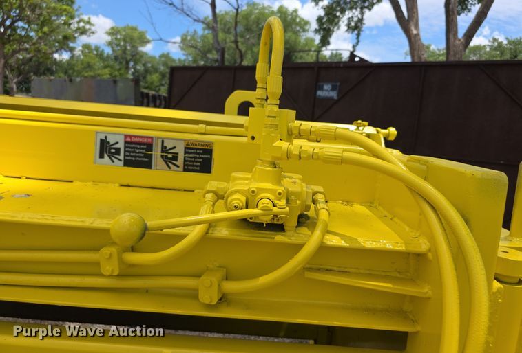 image for item EF3650 2005 Allegheny 343C baler