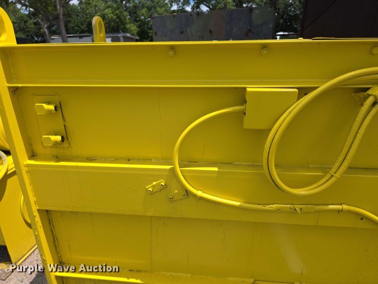 image for item EF3650 2005 Allegheny 343C baler