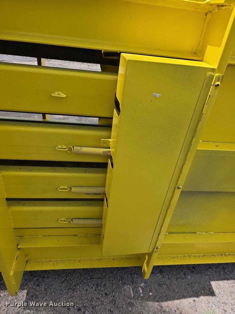 image for item EF3650 2005 Allegheny 343C baler