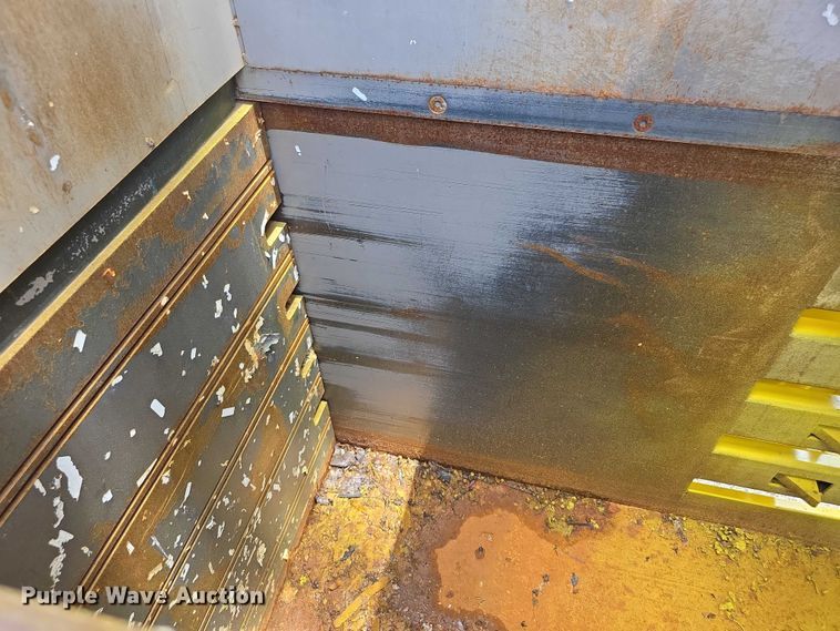 image for item EF3650 2005 Allegheny 343C baler