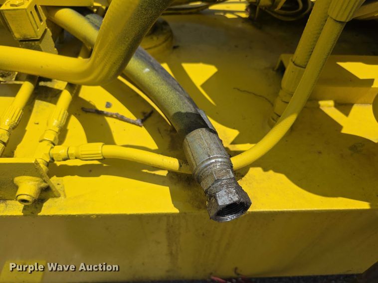 image for item EF3650 2005 Allegheny 343C baler