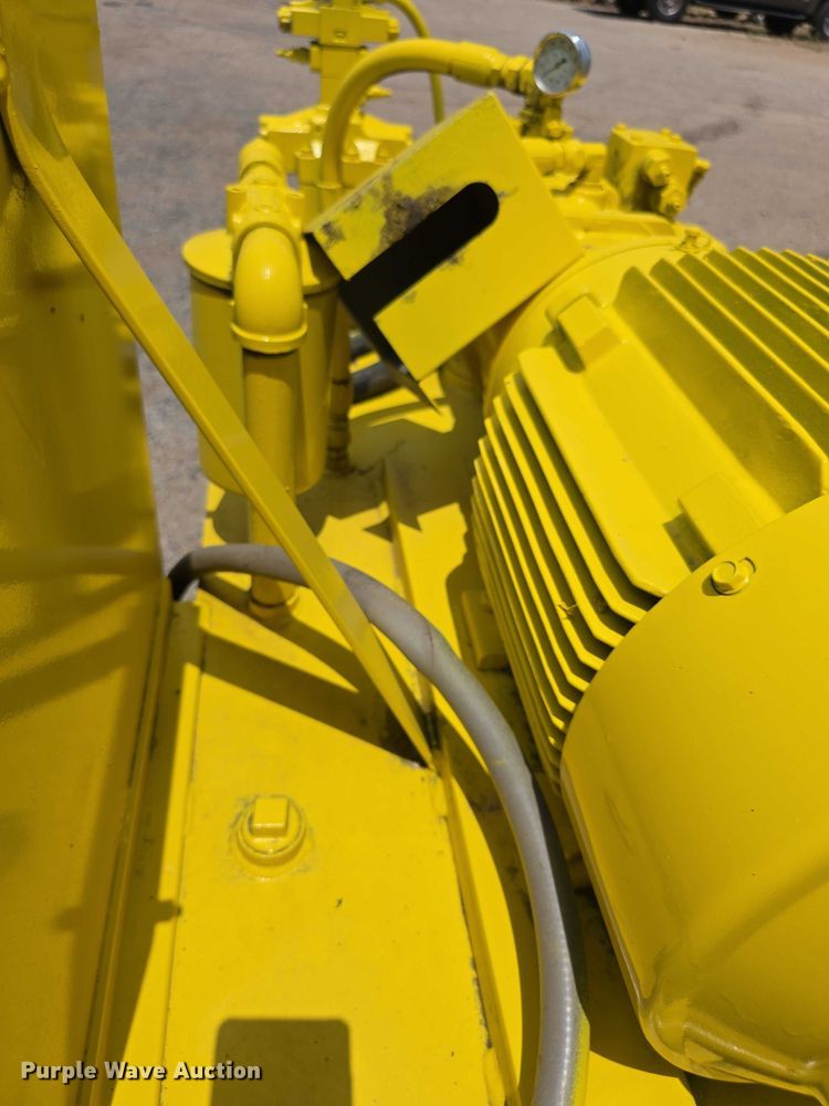 image for item EF3650 2005 Allegheny 343C baler