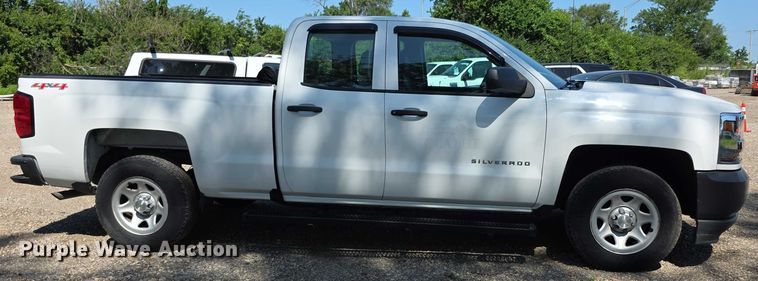 image for item EF3659 2016 Chevrolet Silverado 1500 Double Cab pickup truck