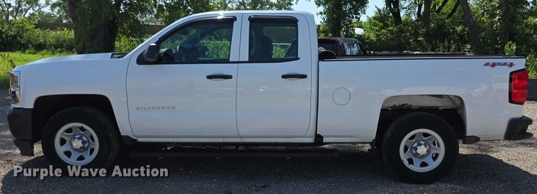 image for item EF3659 2016 Chevrolet Silverado 1500 Double Cab pickup truck