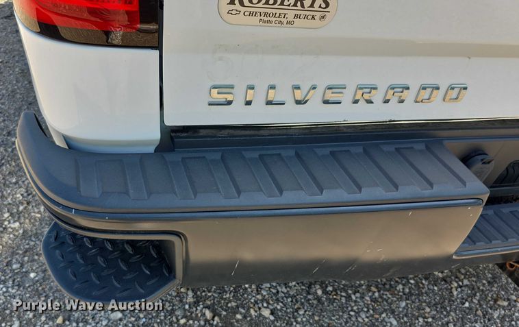 image for item EF3659 2016 Chevrolet Silverado 1500 Double Cab pickup truck