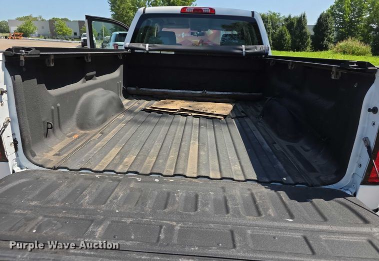 image for item EF3659 2016 Chevrolet Silverado 1500 Double Cab pickup truck